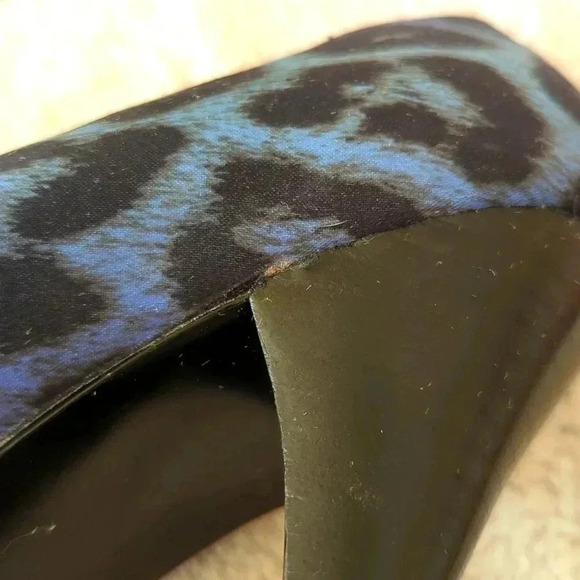 Carlos Santana Ombré Ble Leopard print platforms - Picture 7 of 9